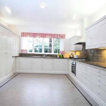 200 Riccarton Holiday House Christchurch Ruang foto